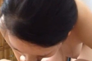 冷水江自来水厂前台口交大奶人妻性爱自拍